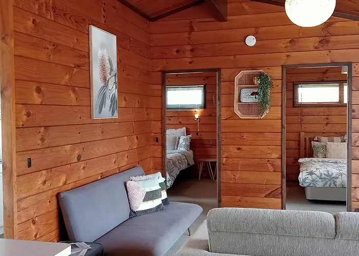 Cosy N 2br Entire House & -summer Only